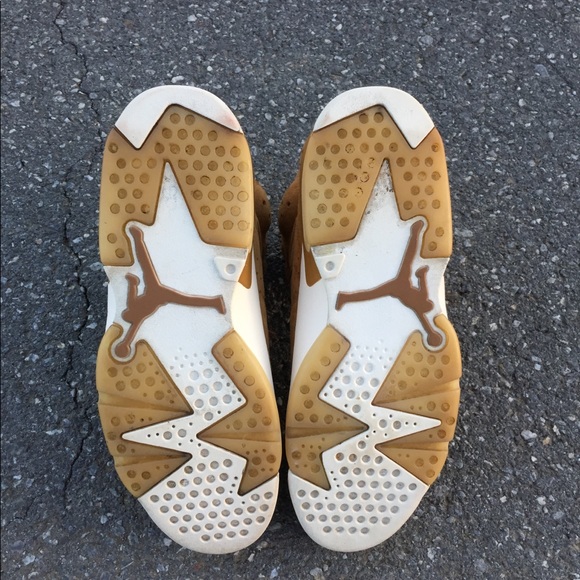 Jordan 6 “ wheats “ size 10 - Picture 6 of 6